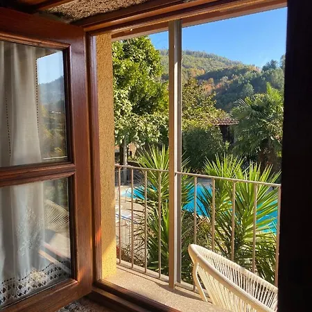 Quinta Dos Mouras * Rebordoes (Braga)
